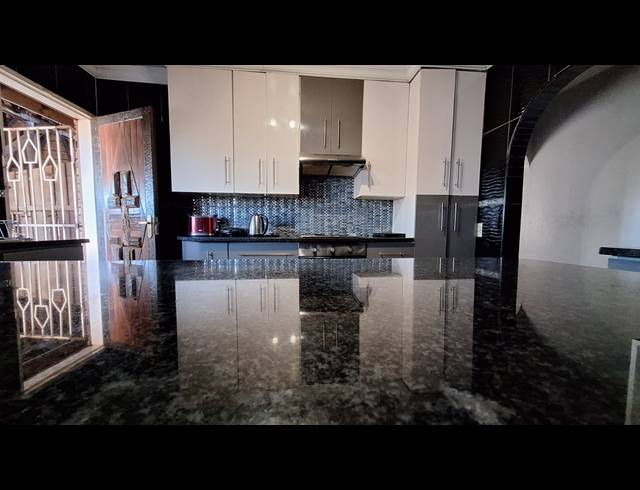 3 BEDROOM HOUSE FOR SALE IN WALDRIFT